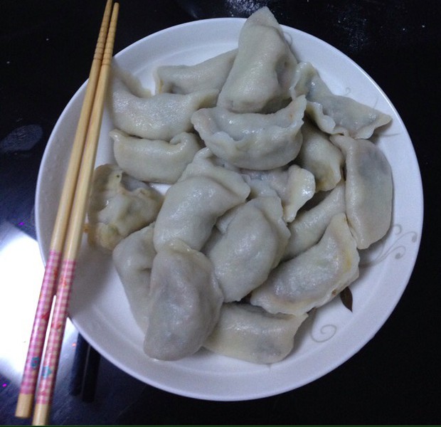 大肉韭菜饺子的做法