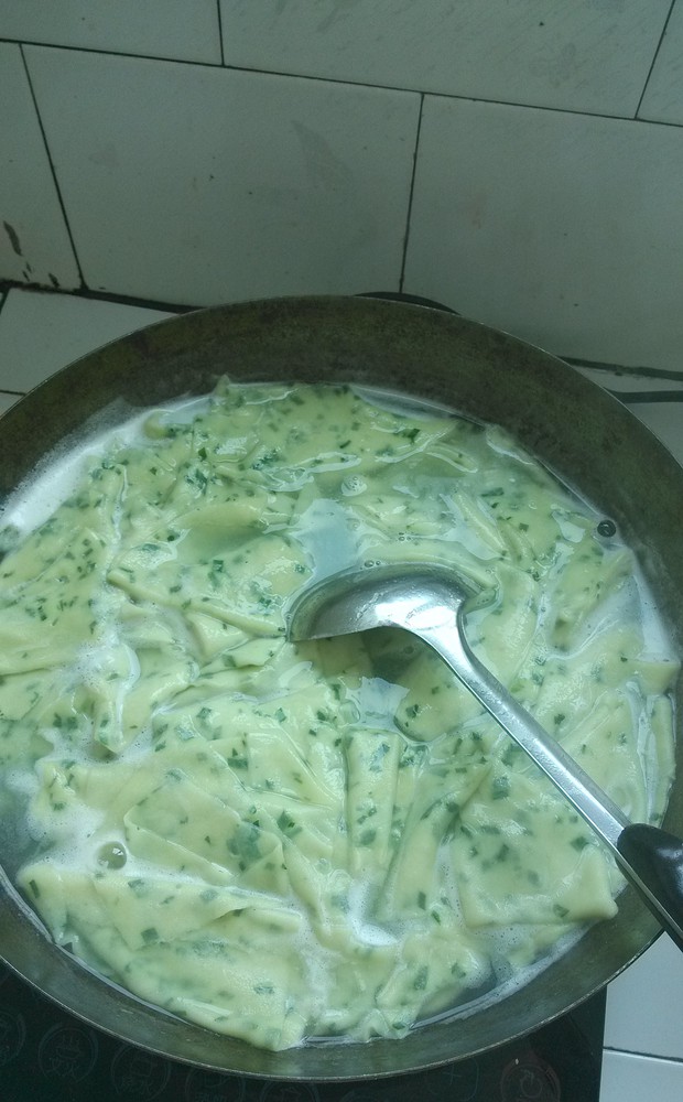 韭菜面片的做法