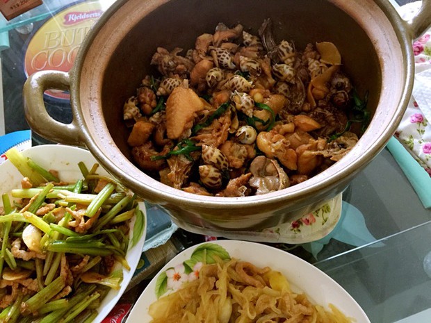 花螺焖鸡的做法