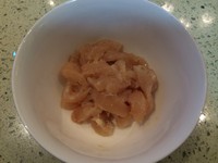 綹3