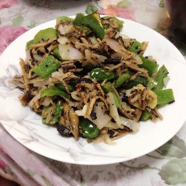 洋葱炒膳丝的做法