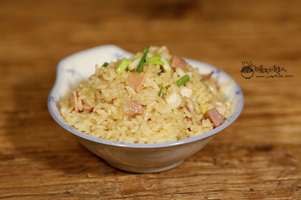 蚝油炒饭的做法