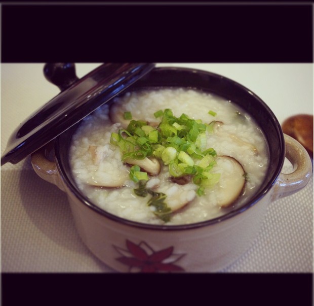 香菇蔬菜瘦肉粥的做法