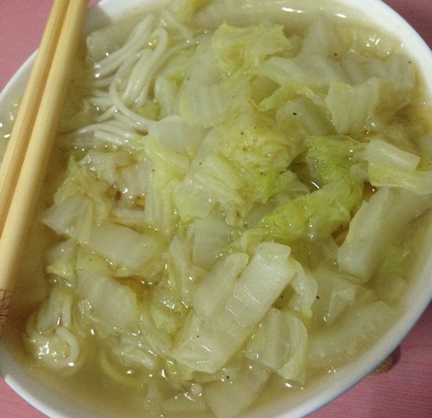 白菜汤面的做法