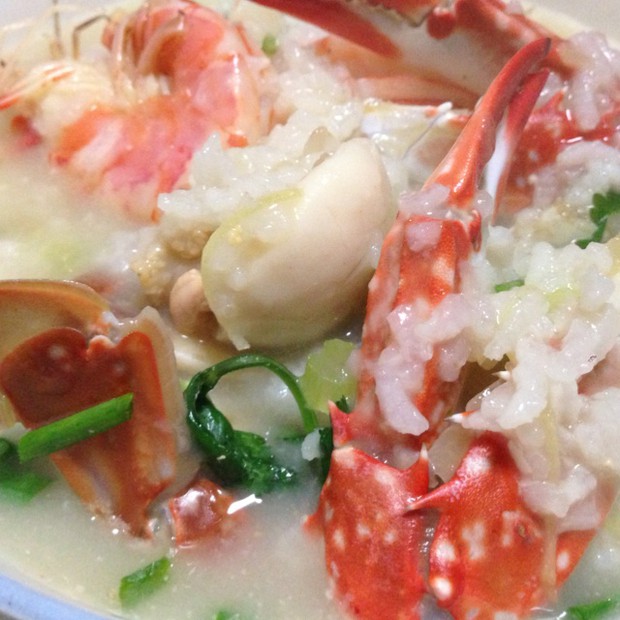 海鲜粥(潮汕砂锅粥)的做法