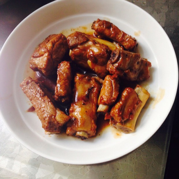 红烧糖醋味排骨的做法