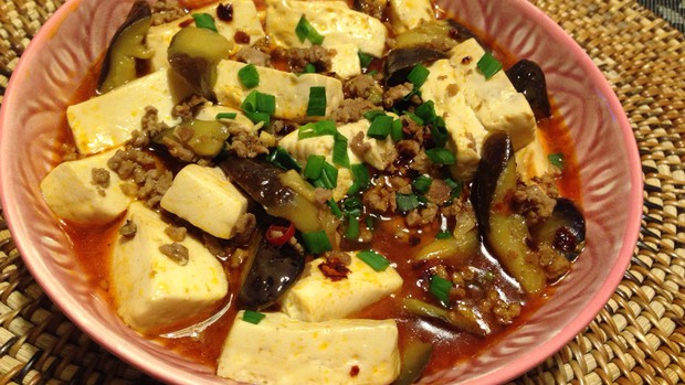 豆腐茄子肉末煲的做法