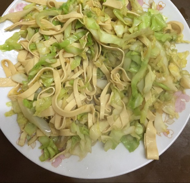 苞菜炒干豆腐的做法