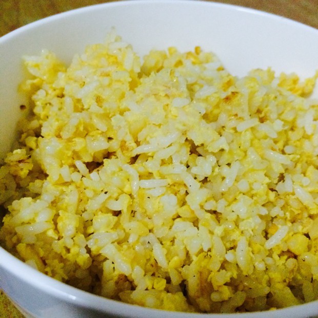 黄金蛋炒饭的做法