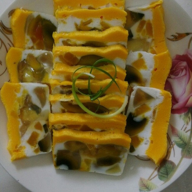 三色蒸蛋的做法