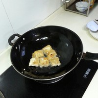 煎臭豆腐的做法步骤4