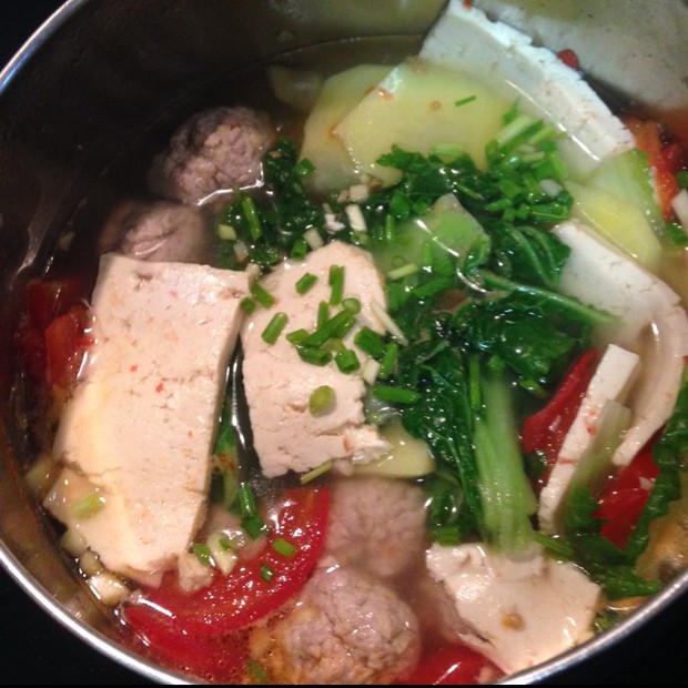 肉圆子杂烩锅的做法