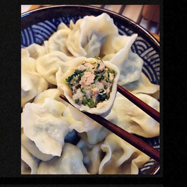荠菜鲜肉水饺的做法