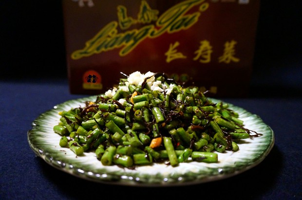 羊栖菜炒豇豆的做法
