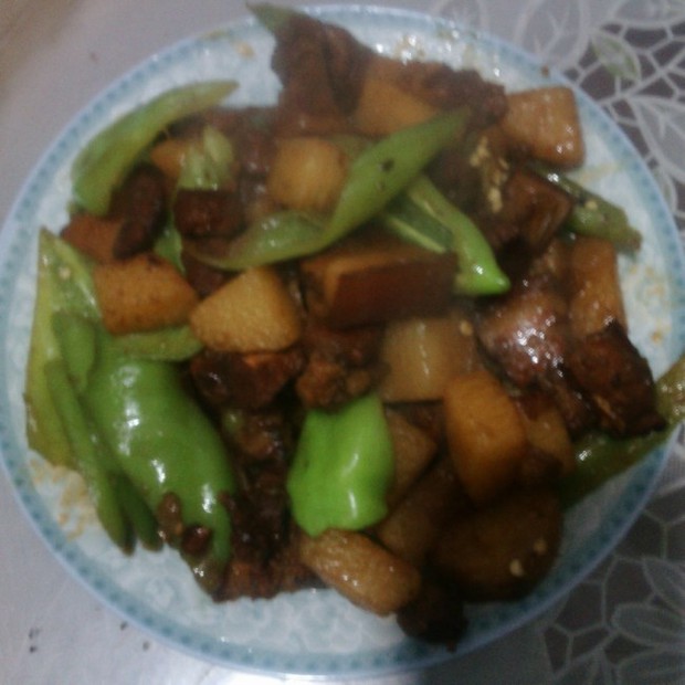 铁棍山药红烧肉的做法