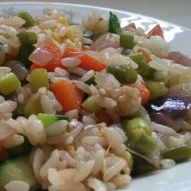 什锦炒饭的做法