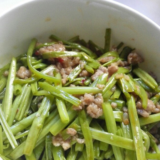 甜辣空心菜杆的做法