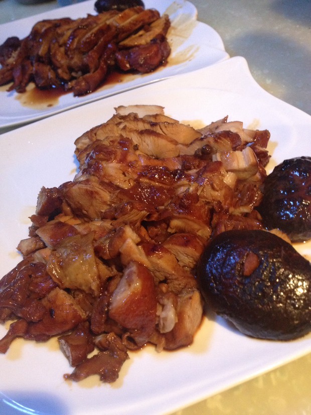 酱油斩鸡腿的做法