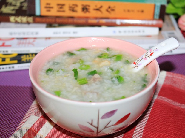 瑶柱菜心瘦肉粥的做法