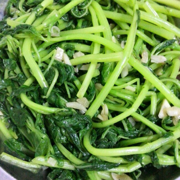 蒜香青菜的做法