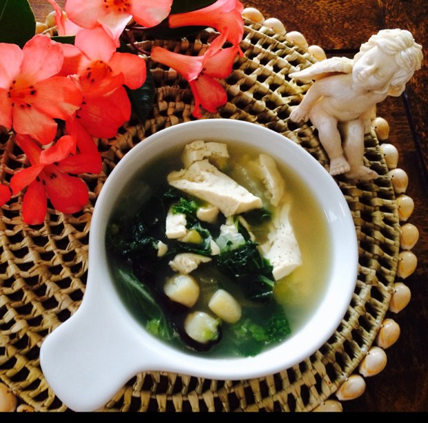 鲜贝豆腐白菜汤的做法