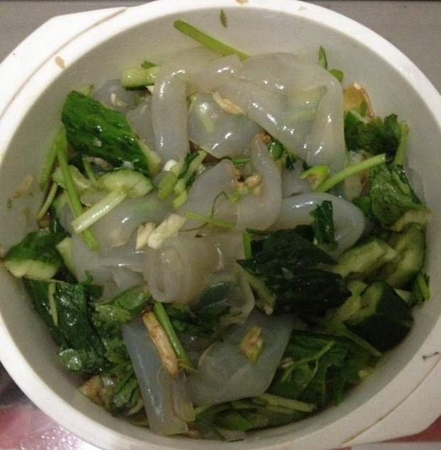 黄瓜拌凉皮的做法