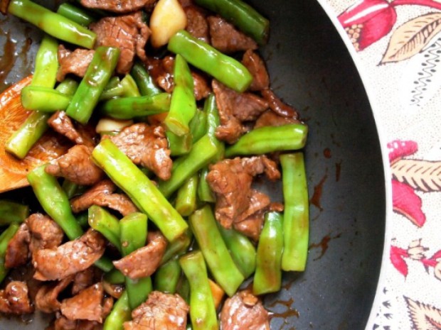 四季豆炒牛肉的做法