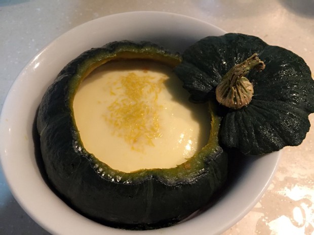 寒冬暖夜—小南瓜牛奶炖蛋的做法