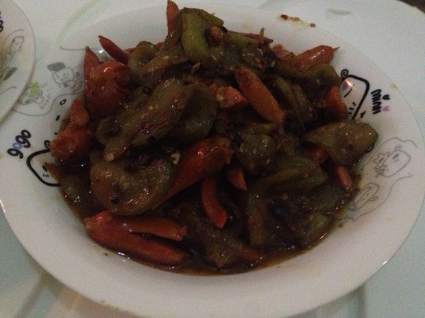 章鱼肠辣炒小黄瓜的做法