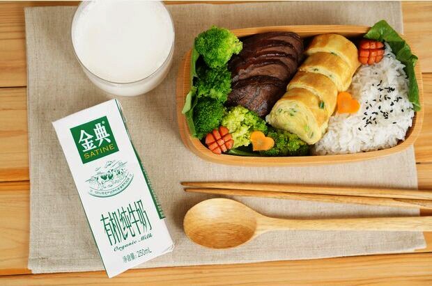奶香葱花厚蛋烧便当的做法