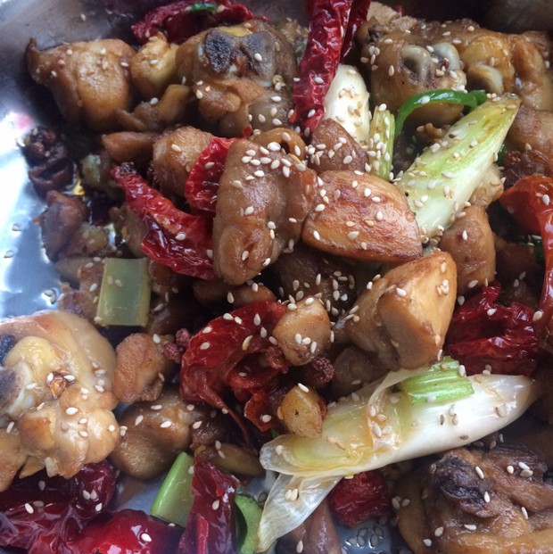 下酒硬菜辣子鸡(简单好学)的做法