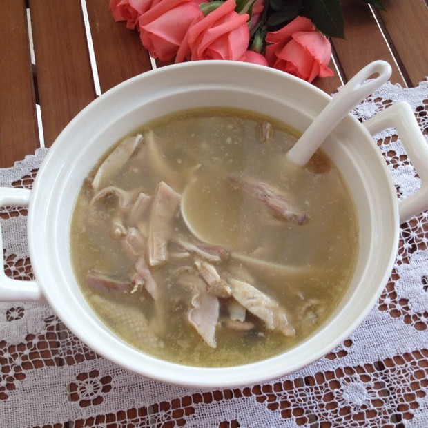 胡椒猪肚鸡的做法