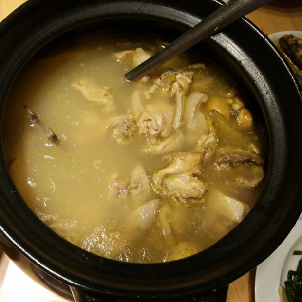 胡椒猪肚鸡的做法