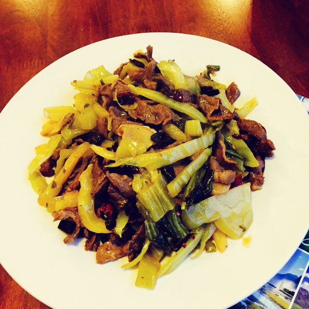 酸菜炒羊肉的做法