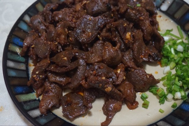 烧烤味鸭肫的做法