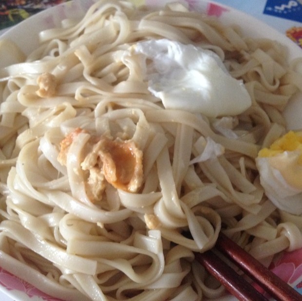 鹌鹑送腐乳鸡蛋面的做法