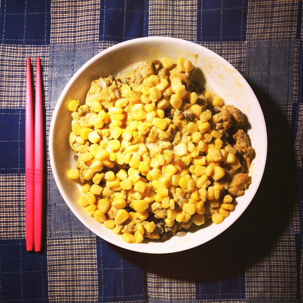 红咖喱鸡胸玉米粒(微波炉版)的做法