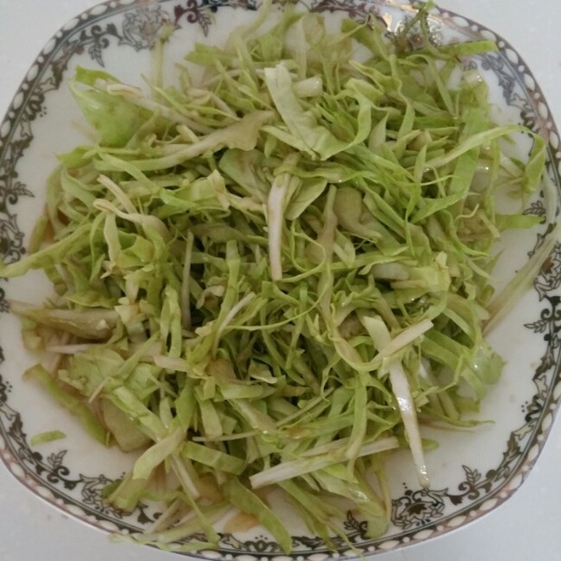 凉拌甘蓝的做法