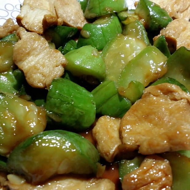 絲瓜燒素肉的做法