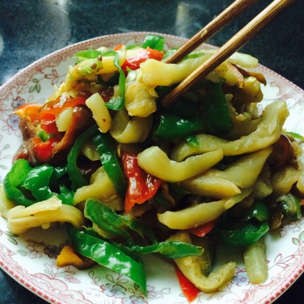 辣椒素炒茄子的做法