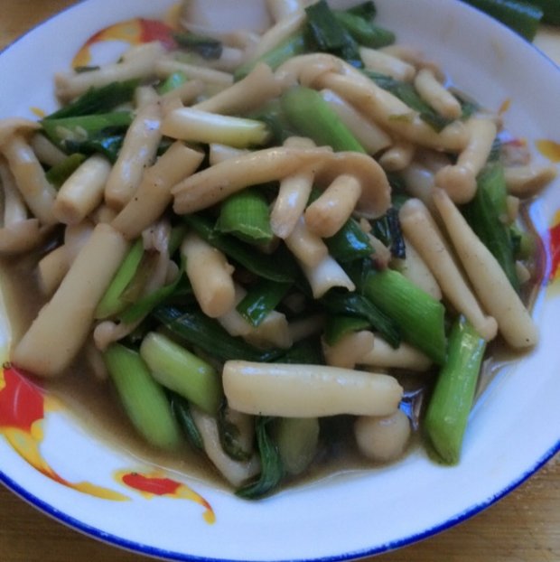 蒜香海鲜菇的做法