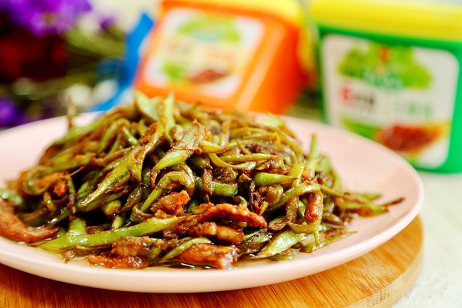 酱香豆角丝(酱香豆角丝炒饼)的做法