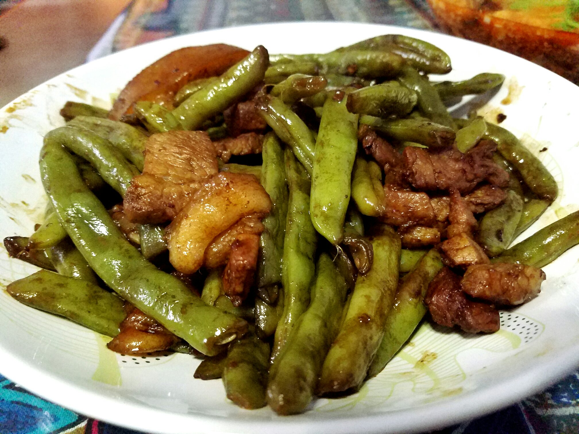 东北五花肉炖豆角的做法大全_东北五花肉炖豆角的家常