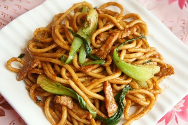 青菜肉丝炒面的做法