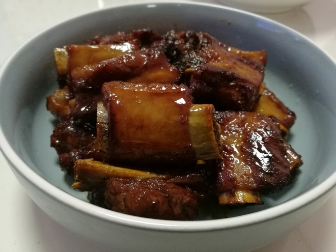 梅子小排的做法