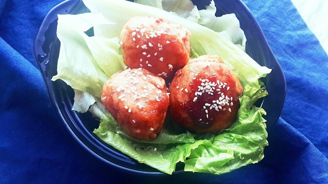 里脊肉包饭团的做法