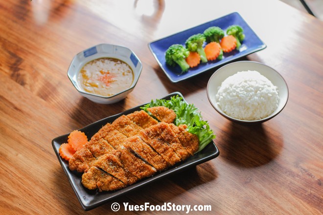 日式炸猪排咖喱饭的做法