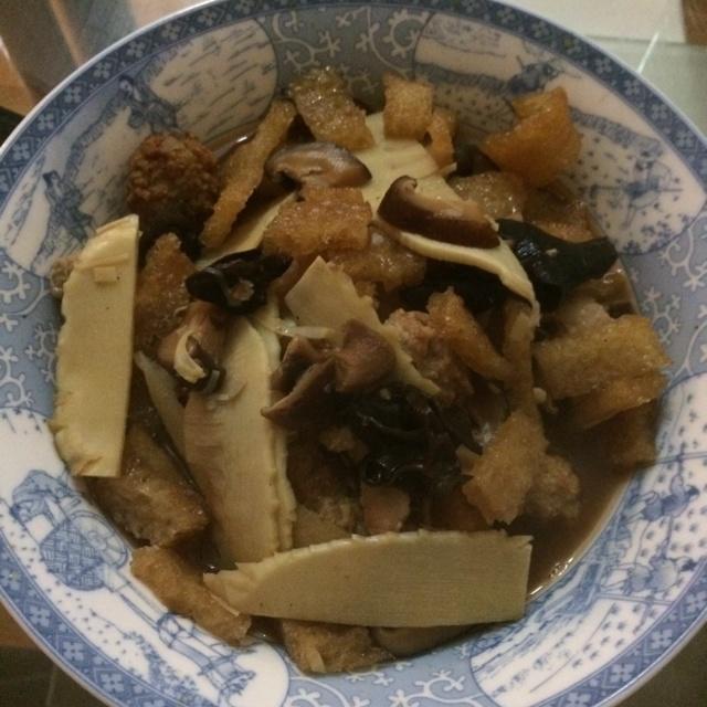 全家福(炸猪皮)的做法