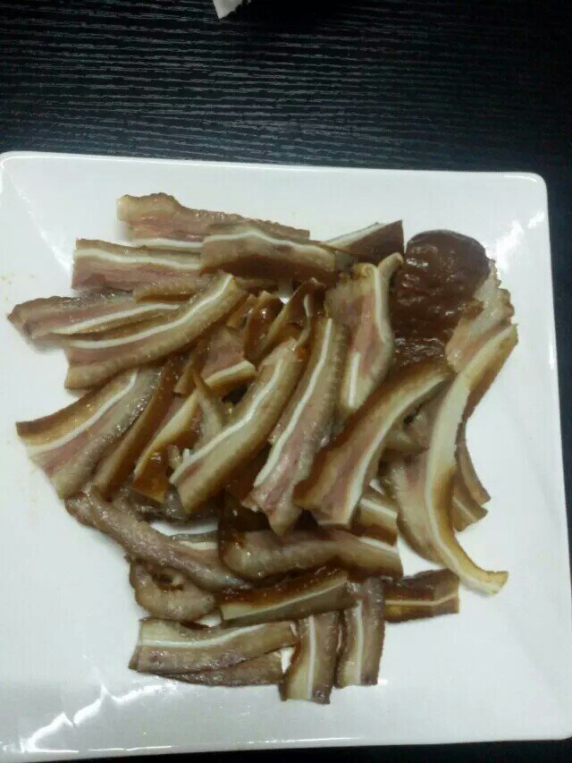 卤猪耳朵的做法