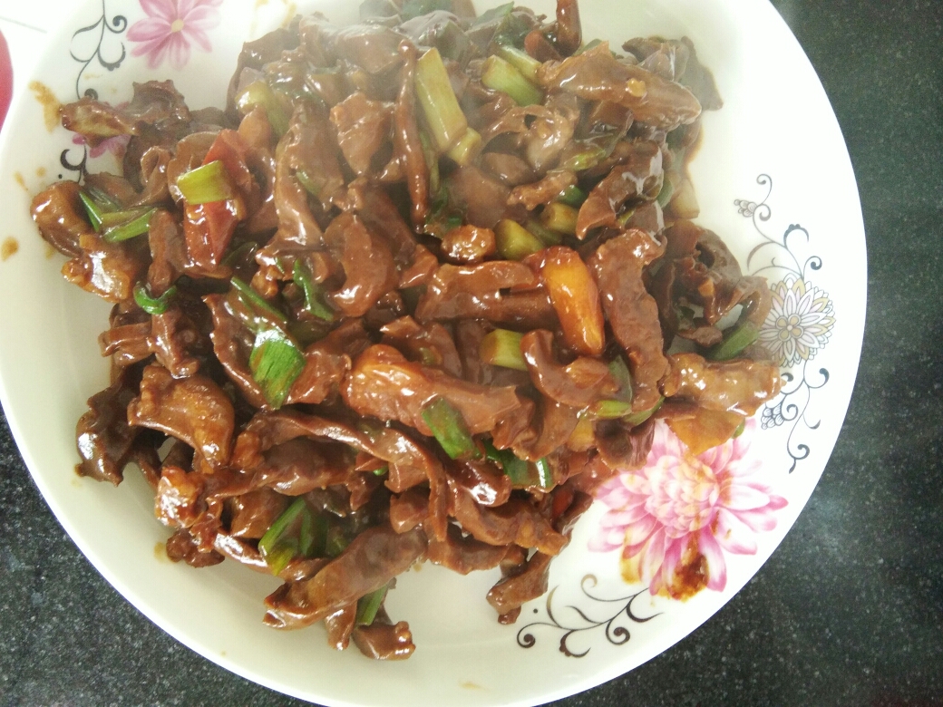 家常下饭菜炒猪心的做法